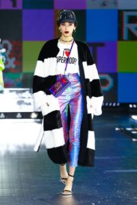 Sara Ferrario 1614595475489867 Dolce Gabbana Women s FashionShow FallWinter 21 22 PRIORITYLOOKS 010